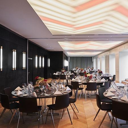 Roomers Munich, Autograph Collection Luaran gambar The Long Room