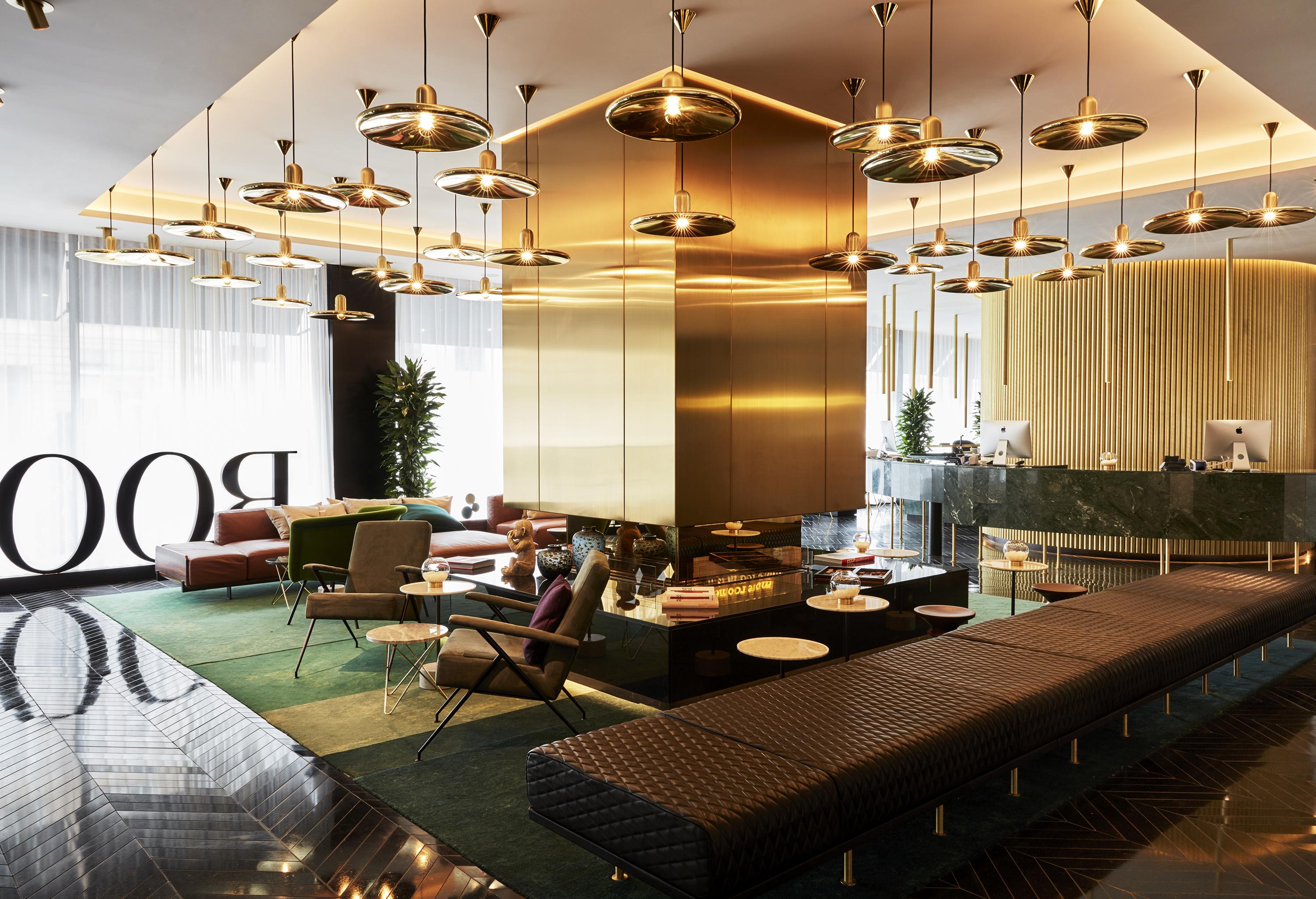 Roomers Munich, Autograph Collection Luaran gambar The lobby of the hotel
