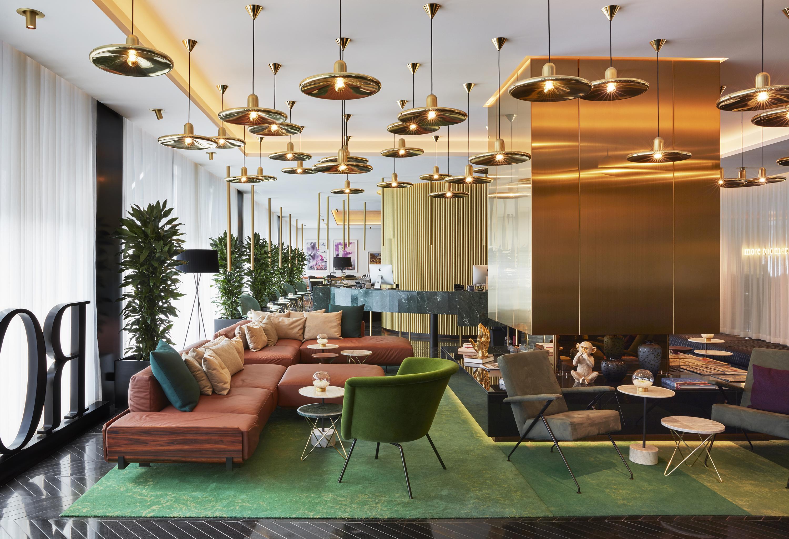 Roomers Munich, Autograph Collection Luaran gambar The lobby of the hotel
