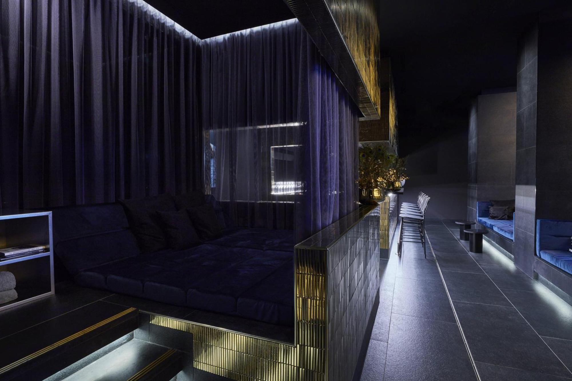 Roomers Munich, Autograph Collection Luaran gambar The interior of the nightclub
