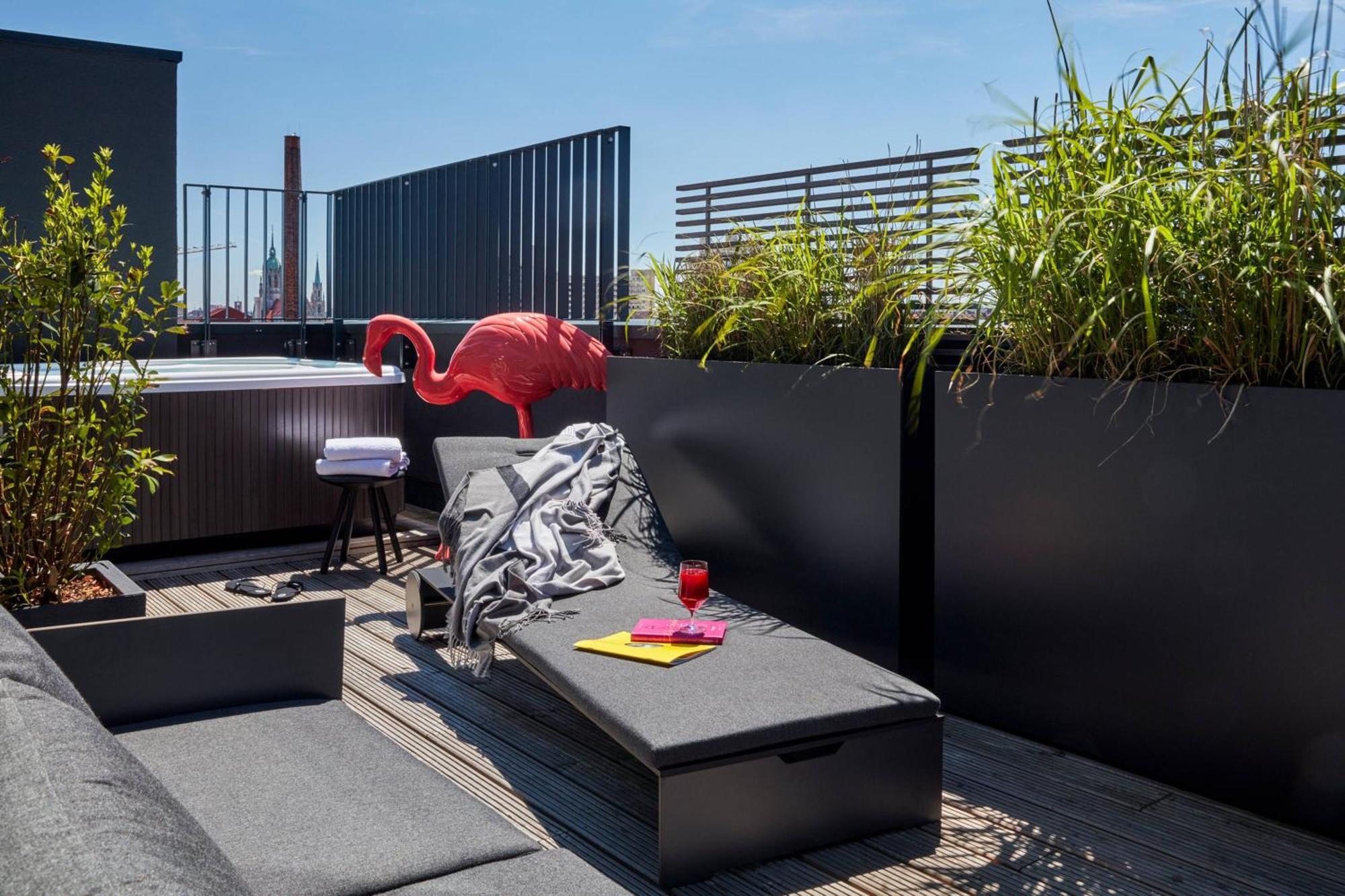 Roomers Munich, Autograph Collection Luaran gambar Rooftop garden