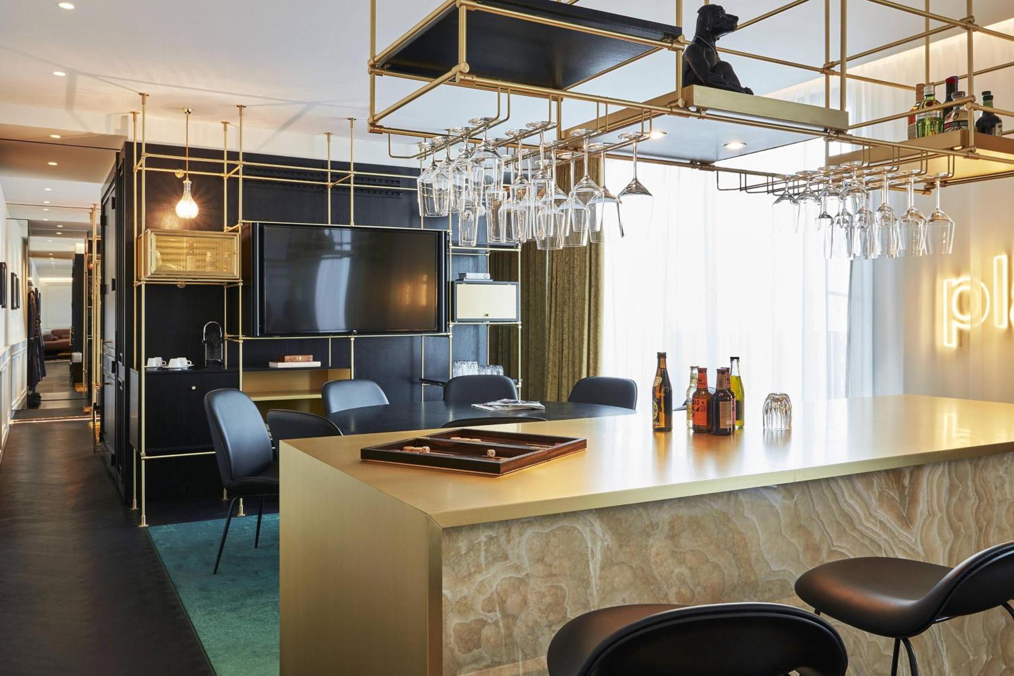 Roomers Munich, Autograph Collection Luaran gambar The bar at the 1906 Lounge