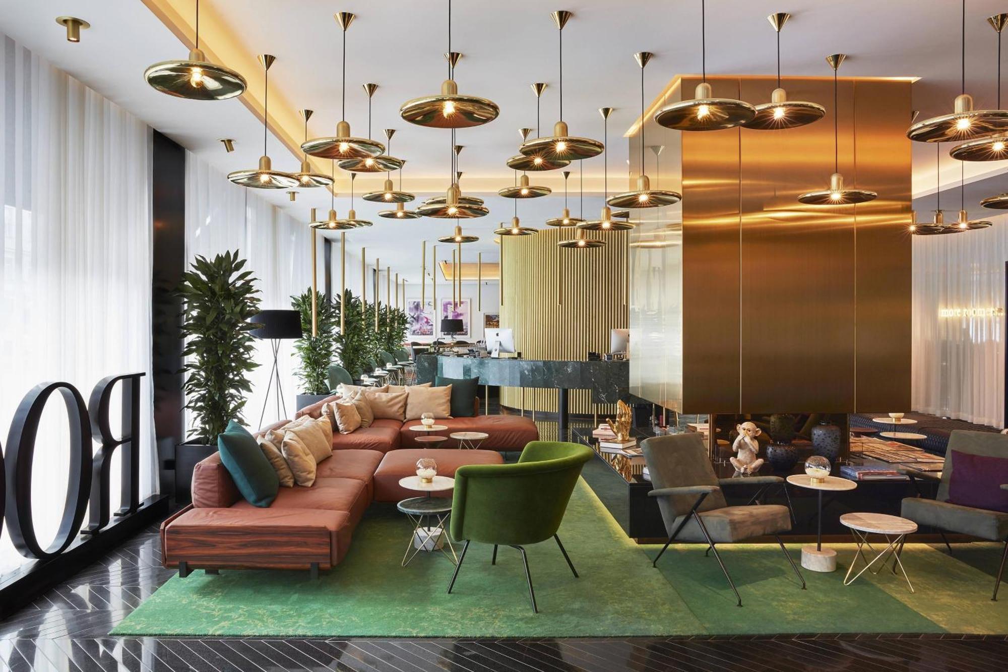 Roomers Munich, Autograph Collection Luaran gambar The lobby of the hotel